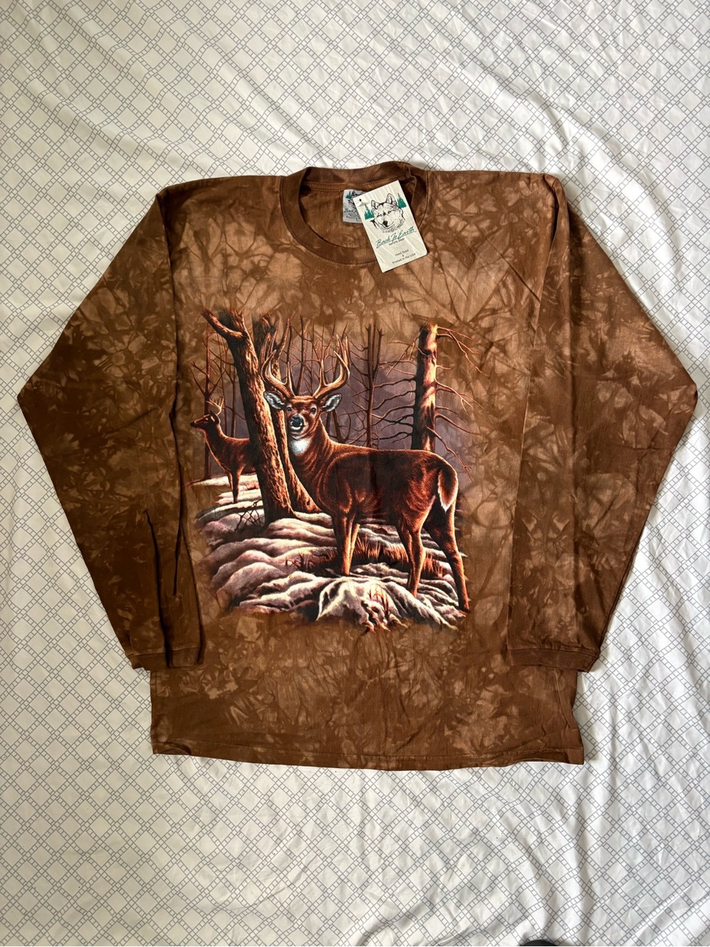 Deadstock Vintage Back To Earth Men's Brown Deer Graphic Longsleeve Tee